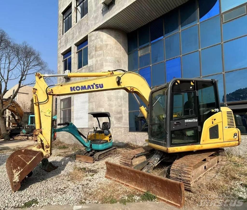 Komatsu PC70 Bagri goseničarji