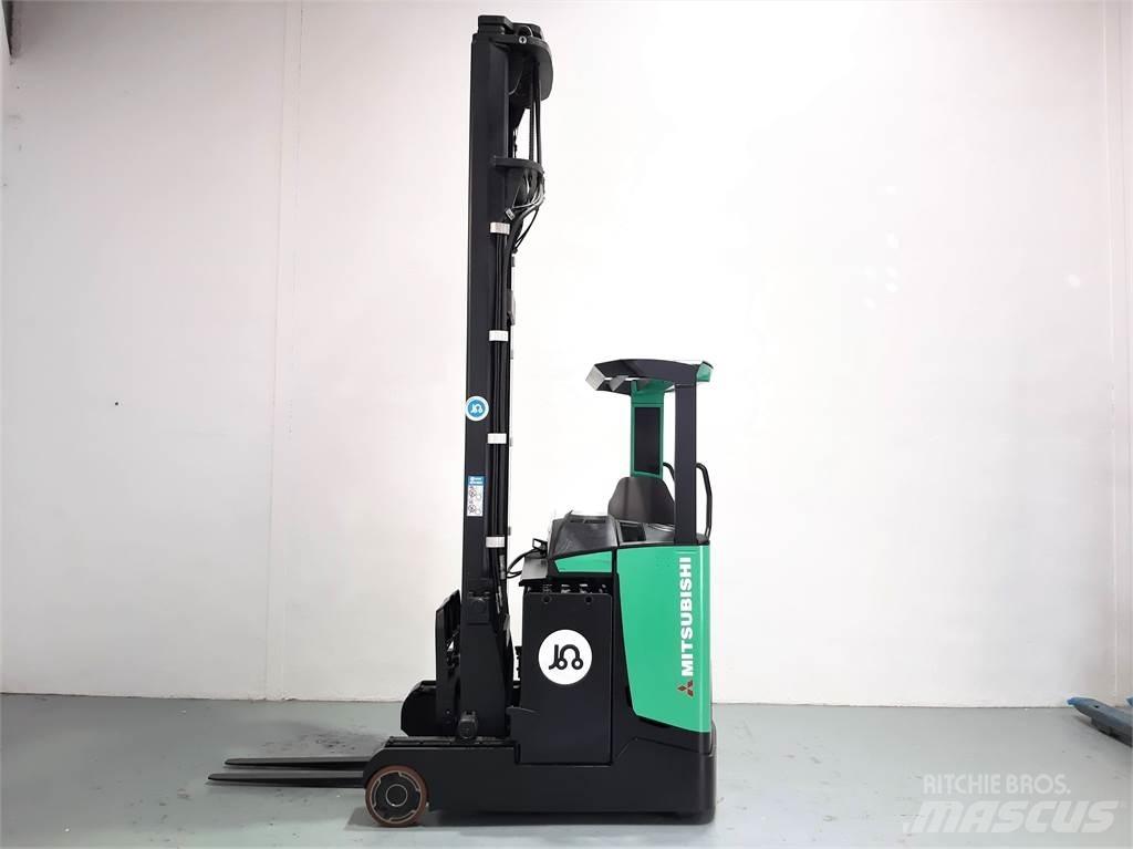 Mitsubishi RB16NH Viličarji s pomičnim teleskopom