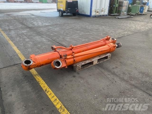 Fiat-Hitachi FH 450 Hidravlika