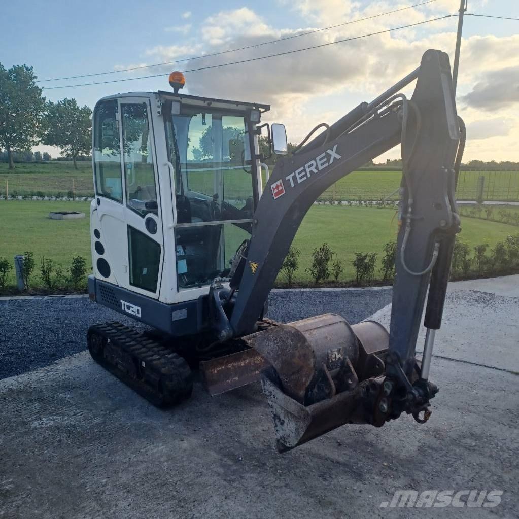 Terex TC 20 Mini bagri <7t