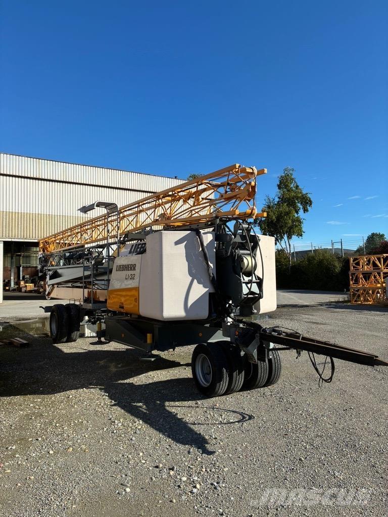 Liebherr L1-32 Stolpni žerjavi