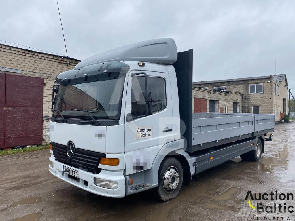 Mercedes-Benz 815 Tovornjaki s kesonom/platojem