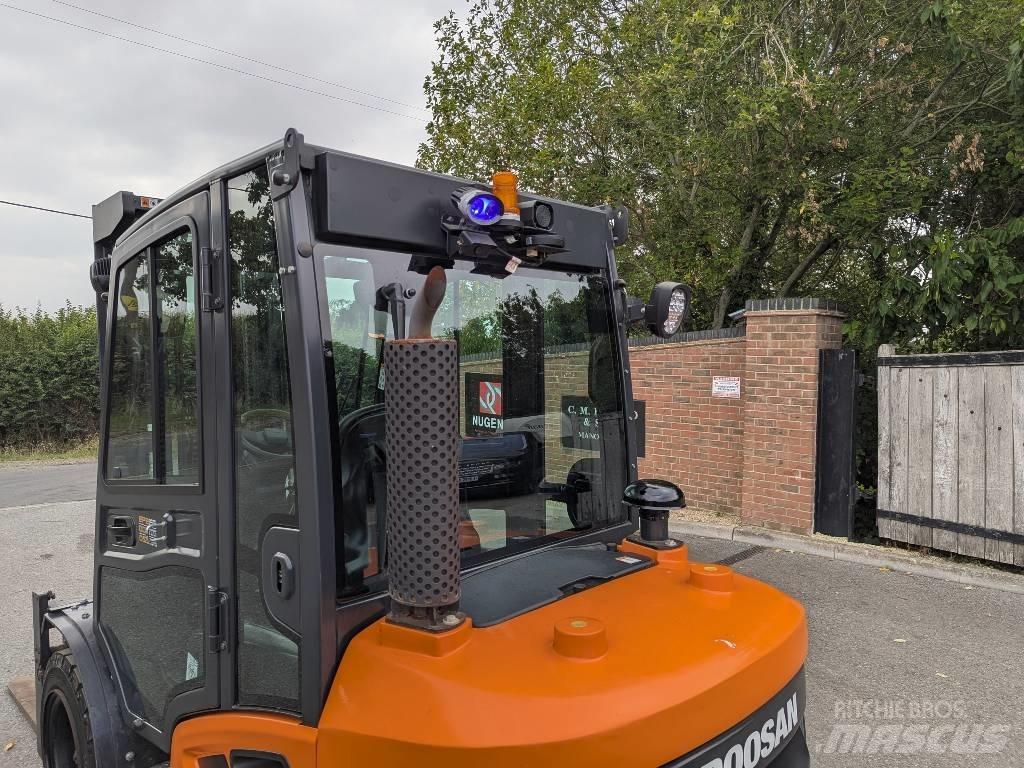 Doosan D 35 C-9 Dizelski viličarji