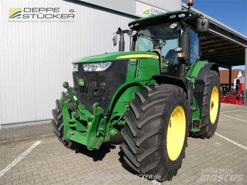John Deere 7250R Traktorji