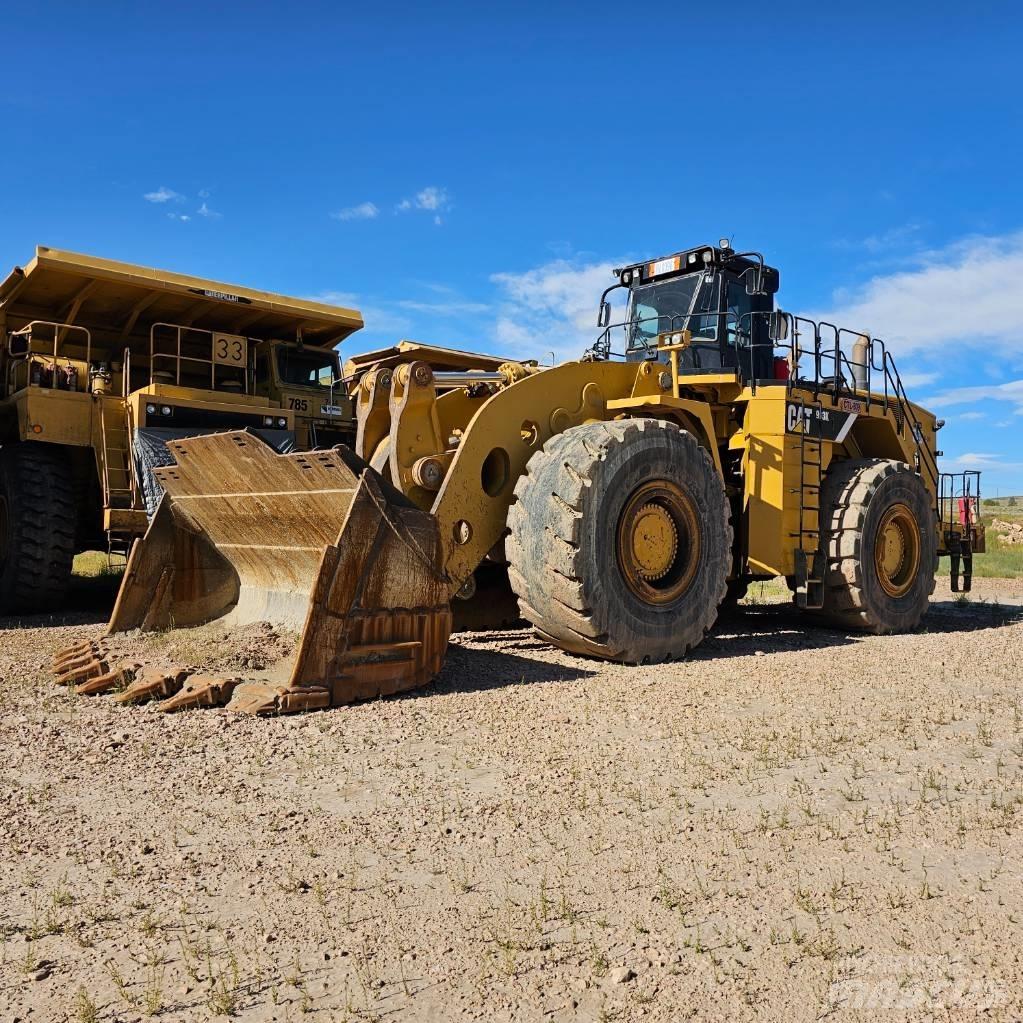 CAT 993K Kolesni nakladalci