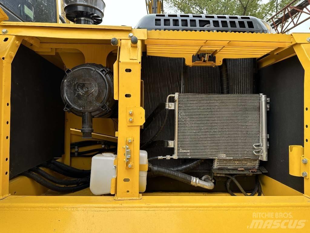 Komatsu PC 200-8 Bagri goseničarji
