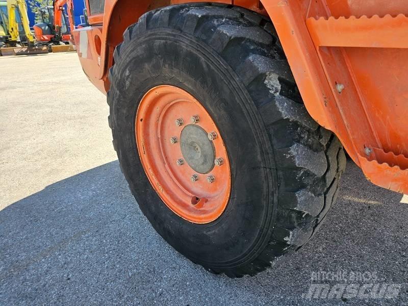 Volvo L 30 G Kolesni nakladalci