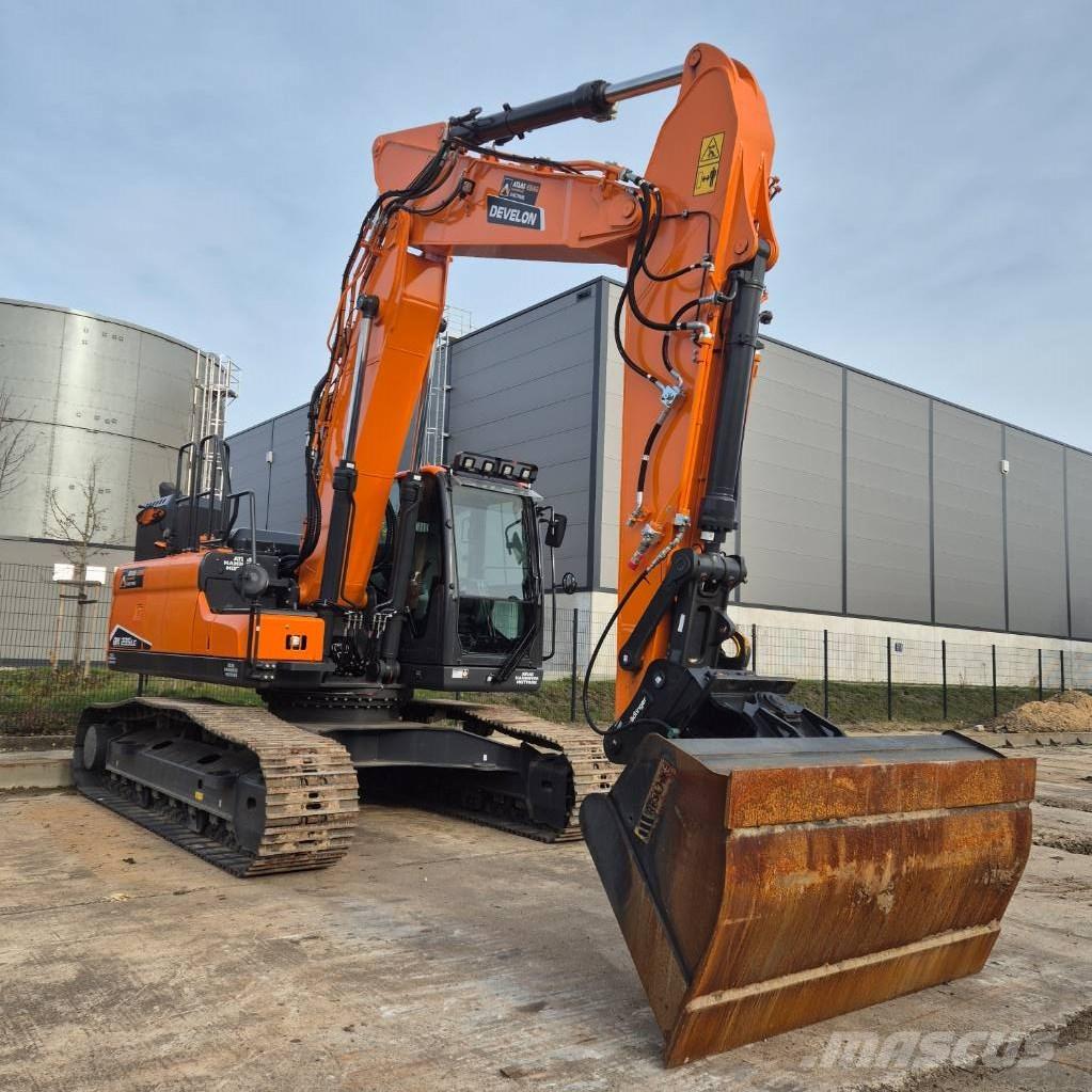 Doosan DX235LC-7 Bagri goseničarji