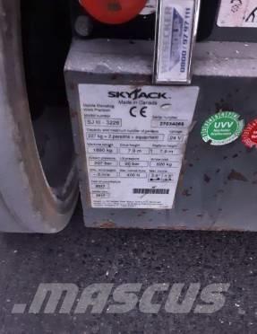 SkyJack SJ III 3226 Škarjaste dvižne ploščadi