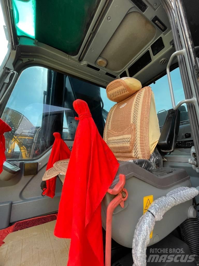 Volvo EC 290 Bagri goseničarji