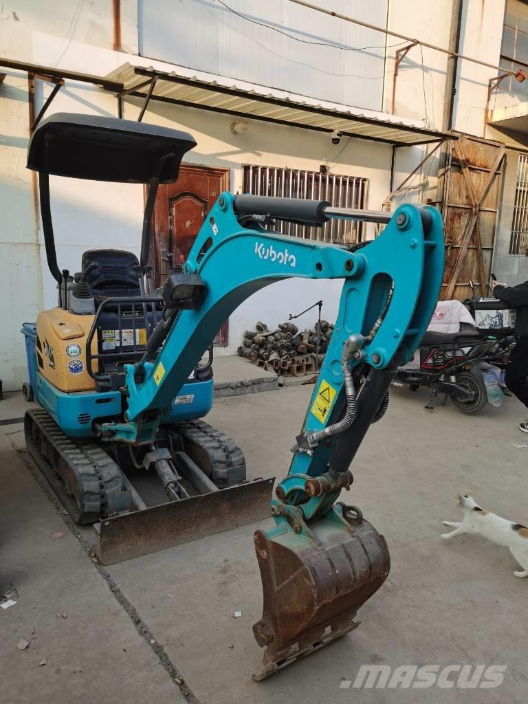 Toyota 17 Mini bagri <7t