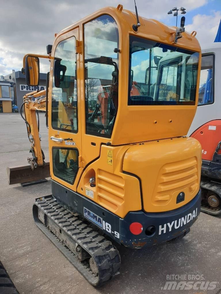 Hyundai R18-9 Mini bagri <7t