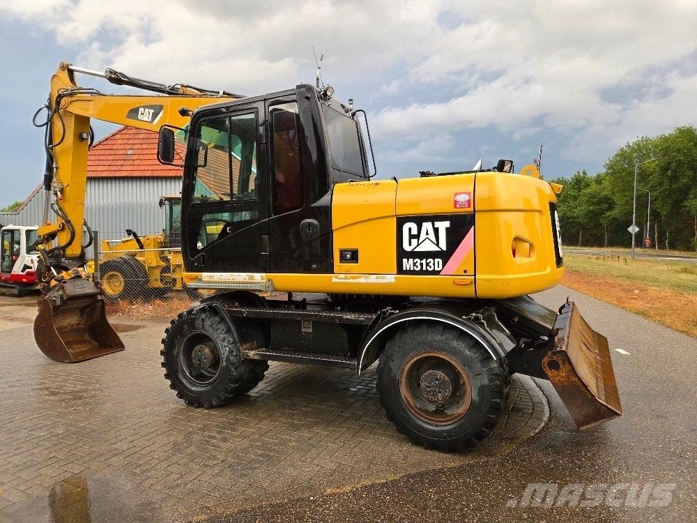 CAT M313D Bagri na kolesih