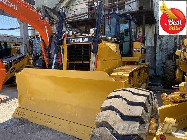 CAT D 6 G Buldožerji goseničarji