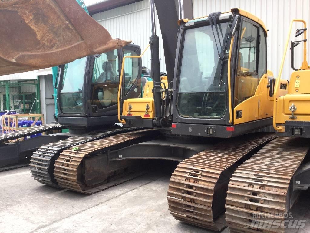 Volvo EC220DL Bagri goseničarji