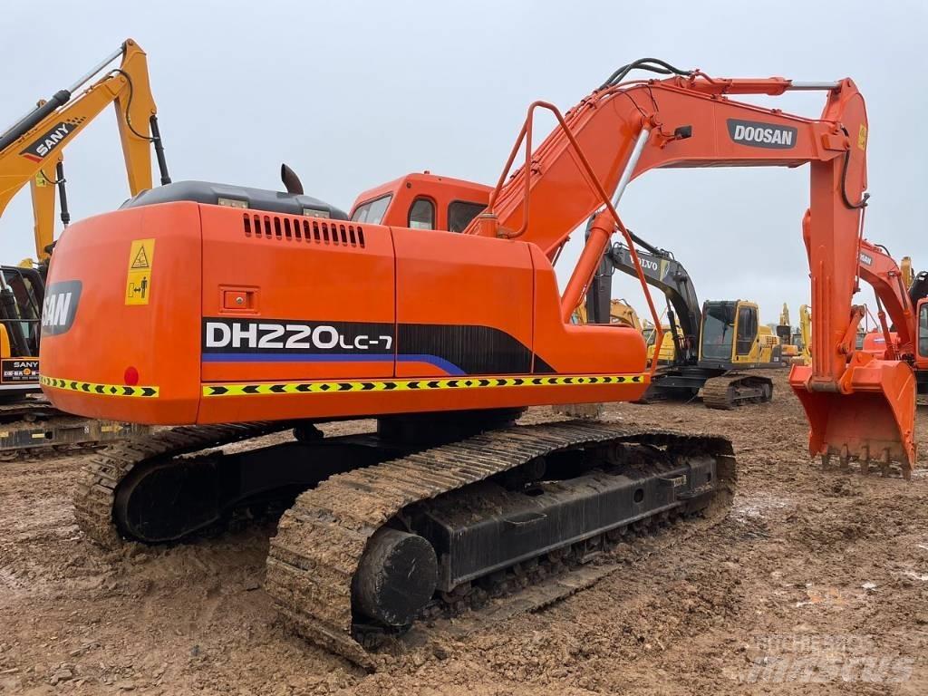 Doosan DH 220 Bagri goseničarji