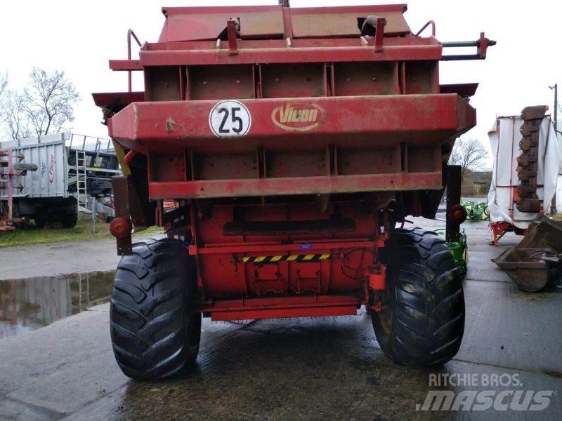 Vicon HP 1600 Balirke (kvadratne bale)