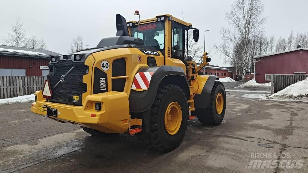 Volvo 120H Kolesni nakladalci