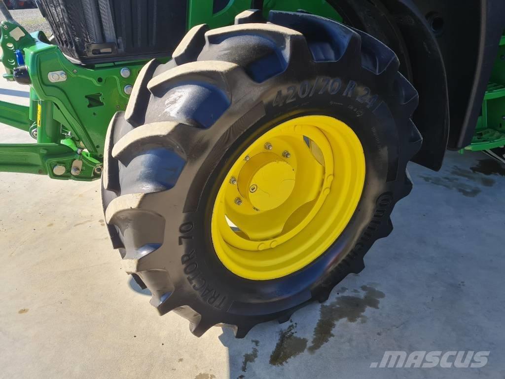John Deere 6120 M Traktorji