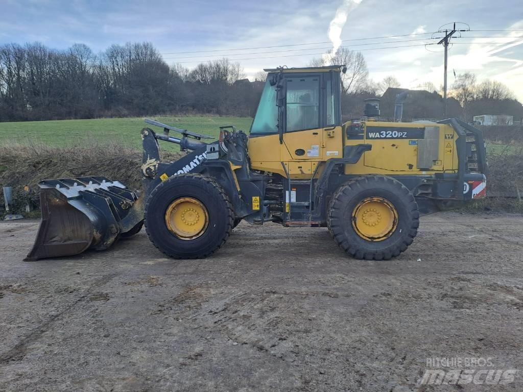 Komatsu WA 320 PZ-6 Kolesni nakladalci