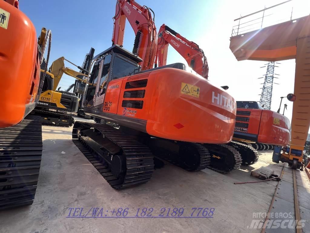 Hitachi ZX 200 Bagri goseničarji