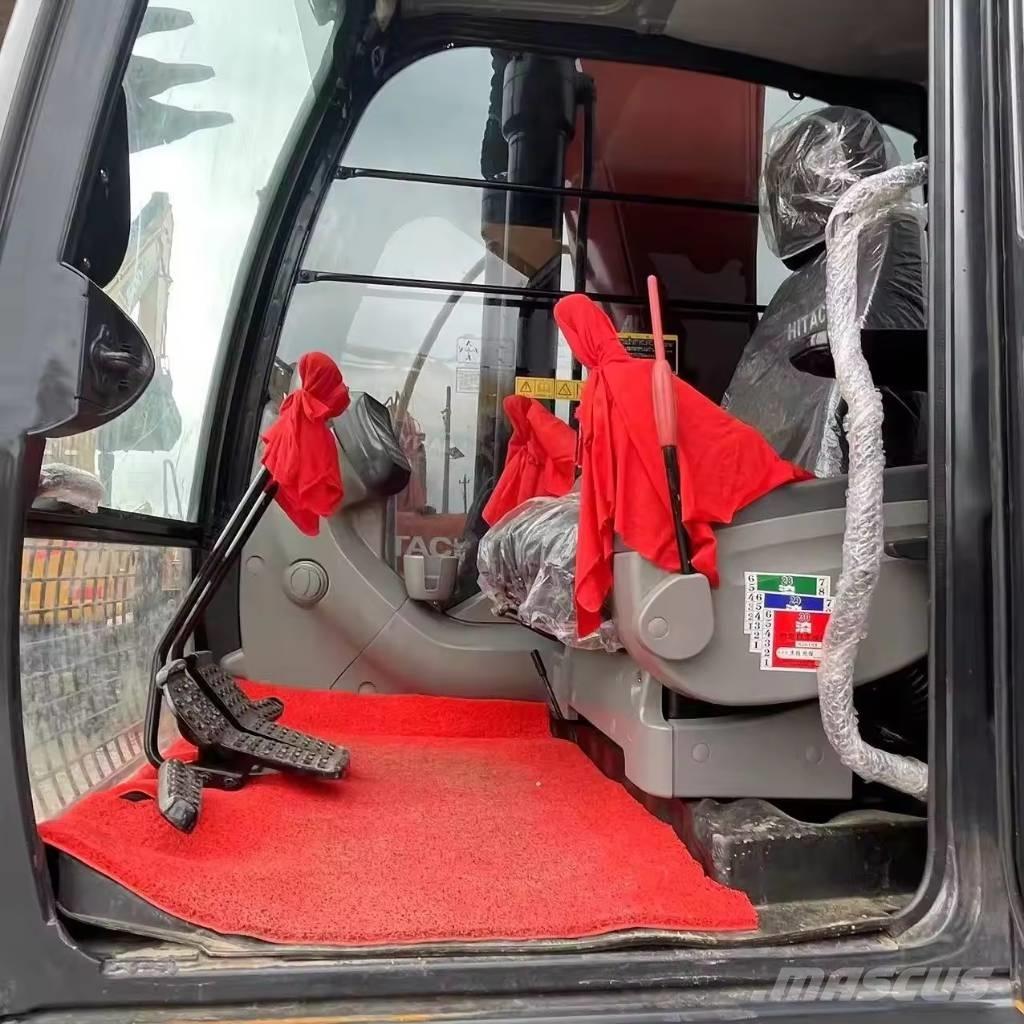 Hitachi ZX 200 Bagri goseničarji