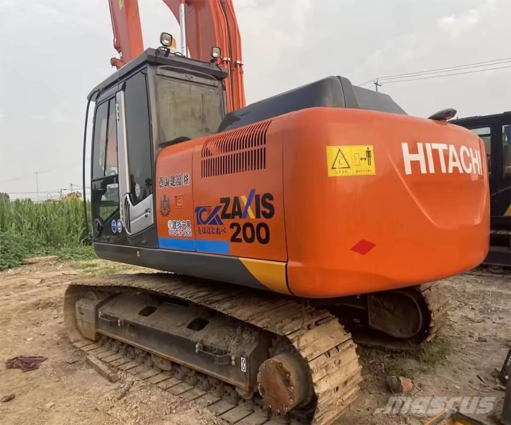 Hitachi ZX 200 Bagri goseničarji