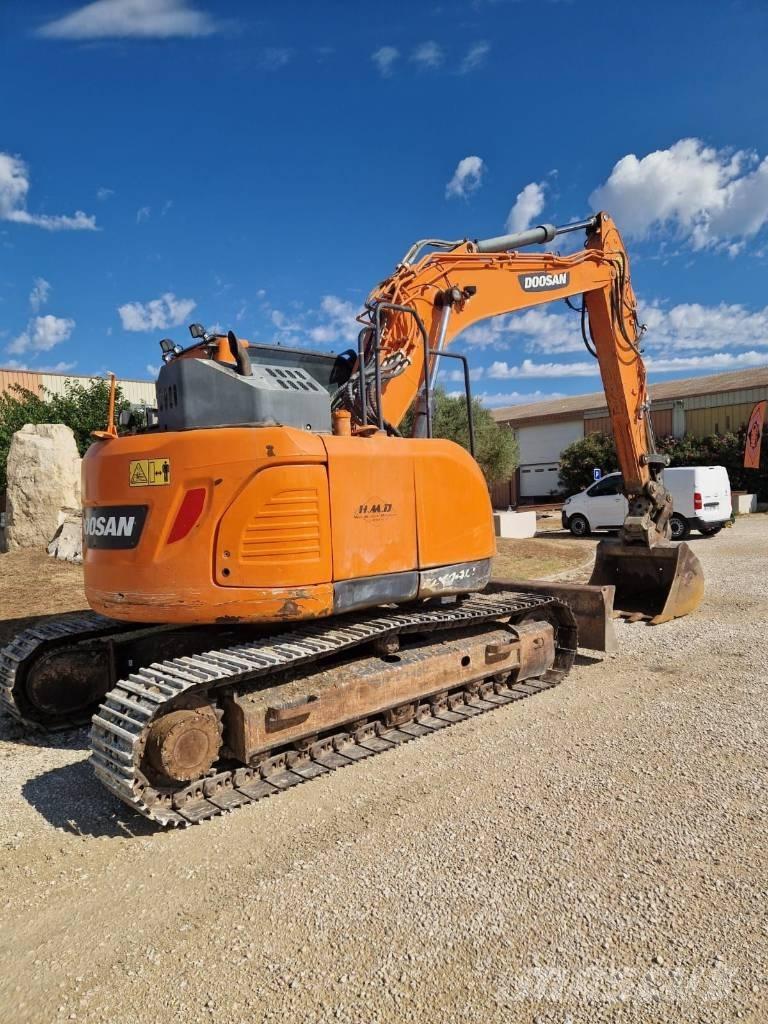 Doosan DX 140 LCR Bagri goseničarji