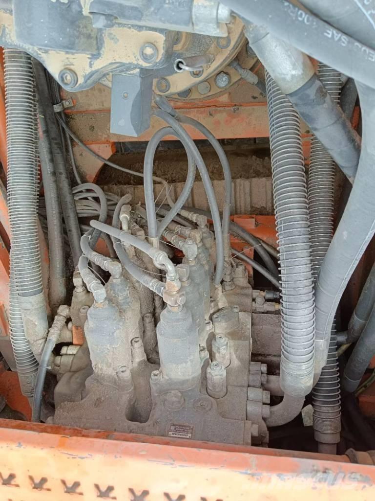 Doosan DX420LC Midi bagri 7t – 12t