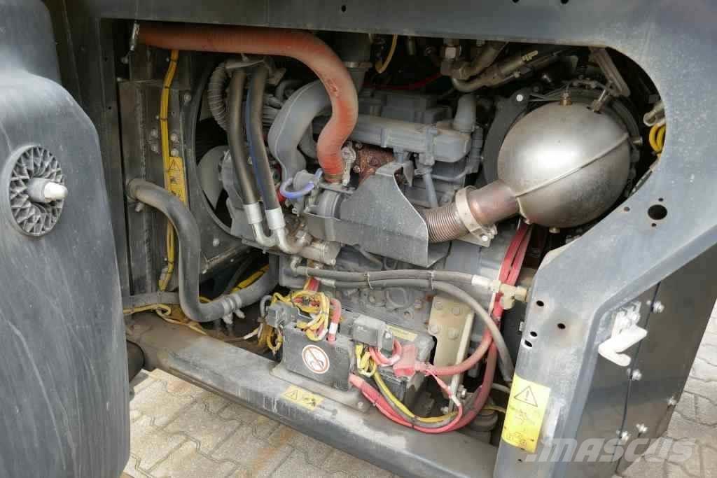 Bomag BW 174 AP-4v Dvojni valjarji