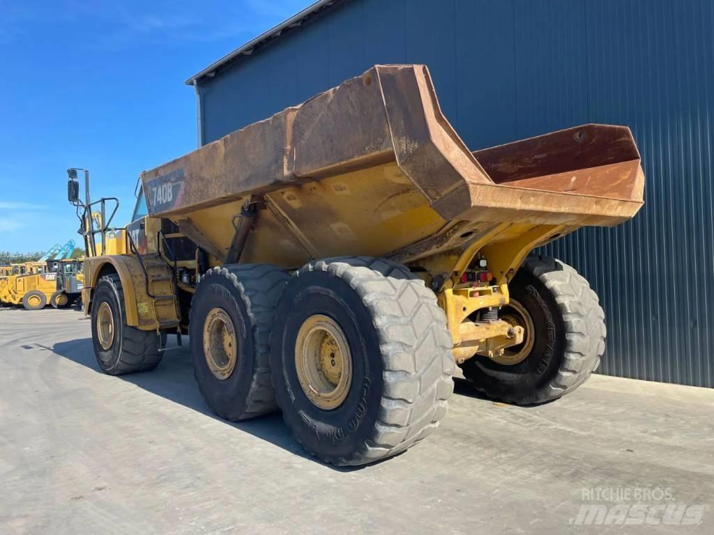 CAT 740B Zglobni demperji