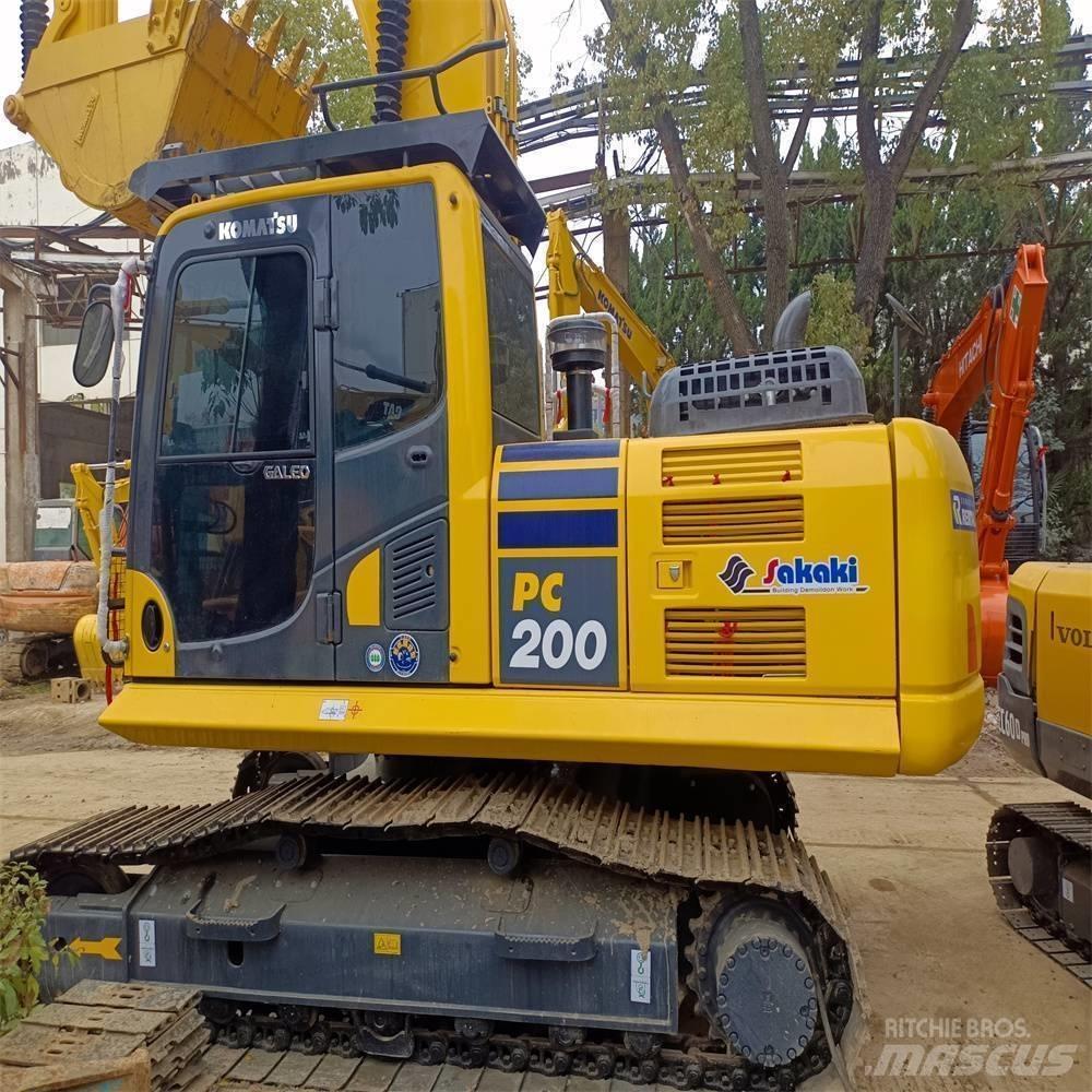 Komatsu PC 200 Bagri goseničarji