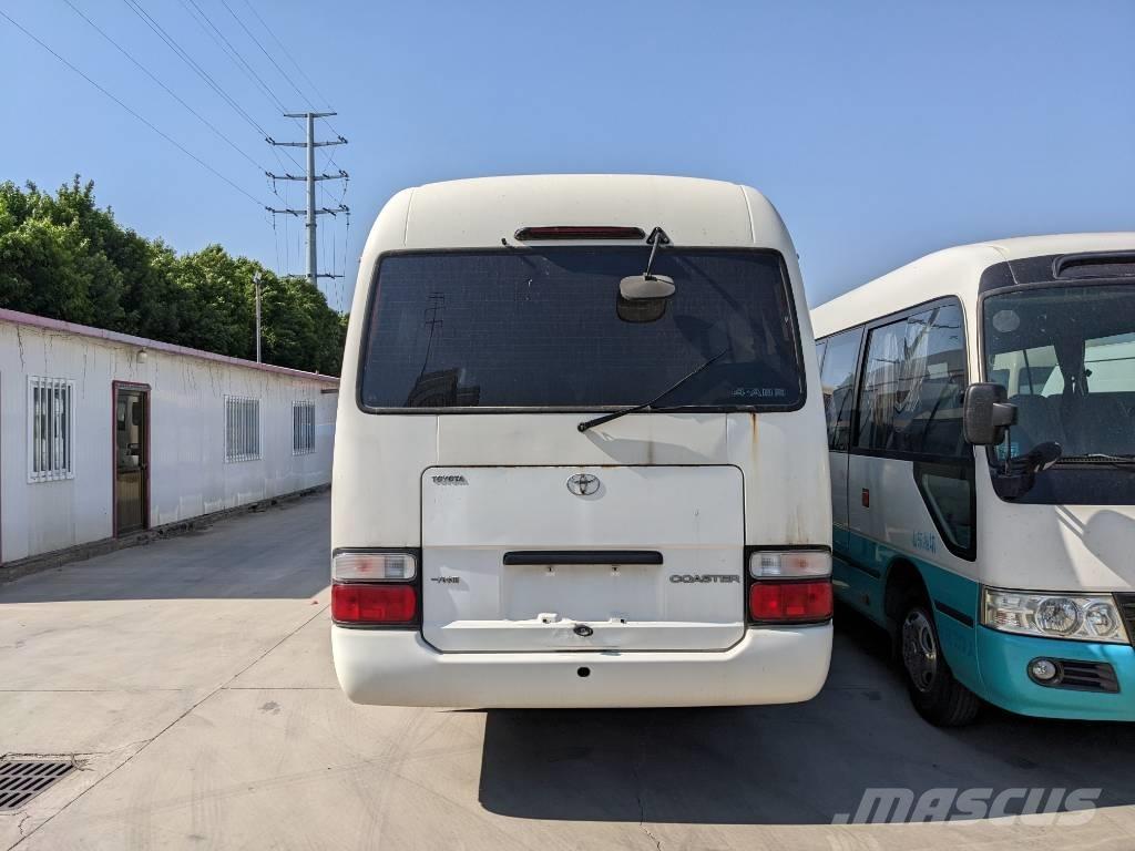 Toyota Coaster Bus Mini avtobusi