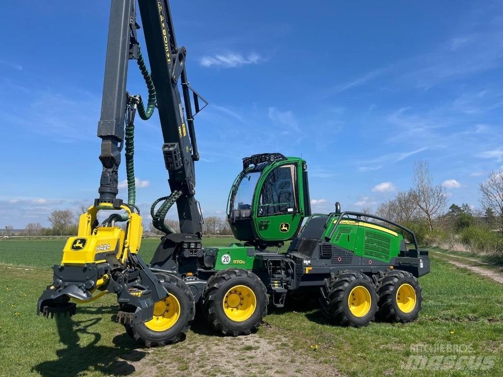 John Deere 1170G Harvesterji