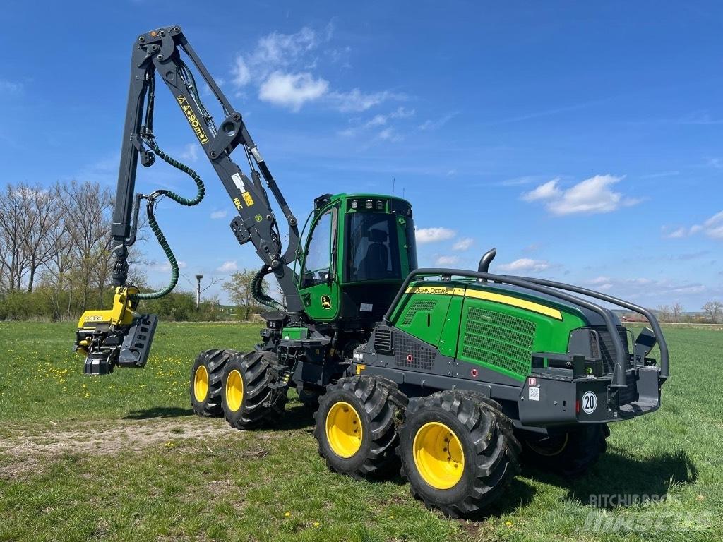 John Deere 1170G Harvesterji