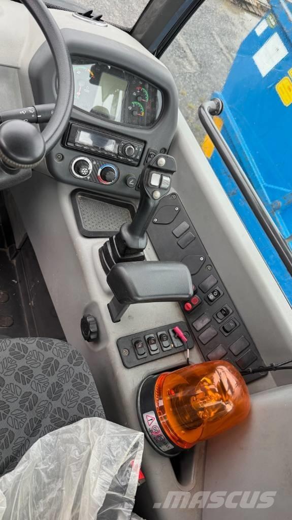 New Holland W70C Kolesni nakladalci