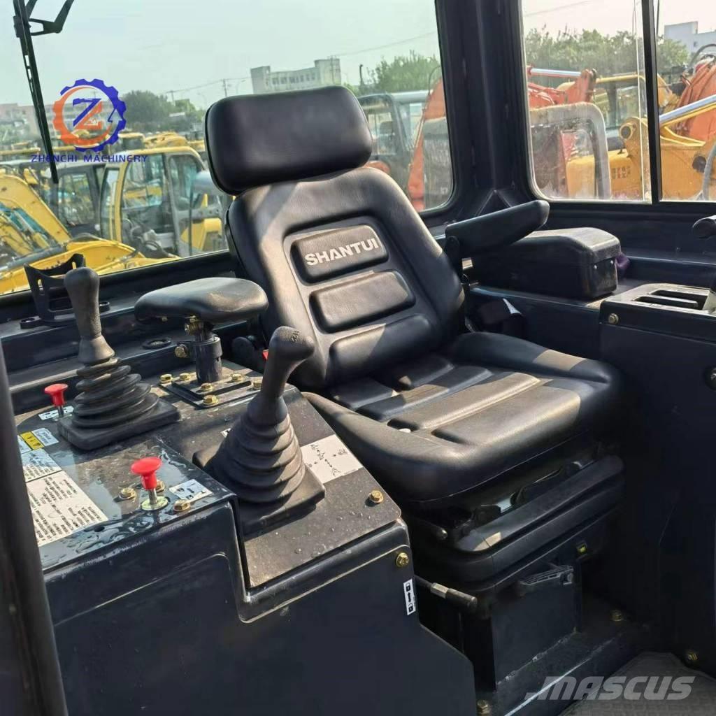 Shantui SD 22 Buldožerji goseničarji