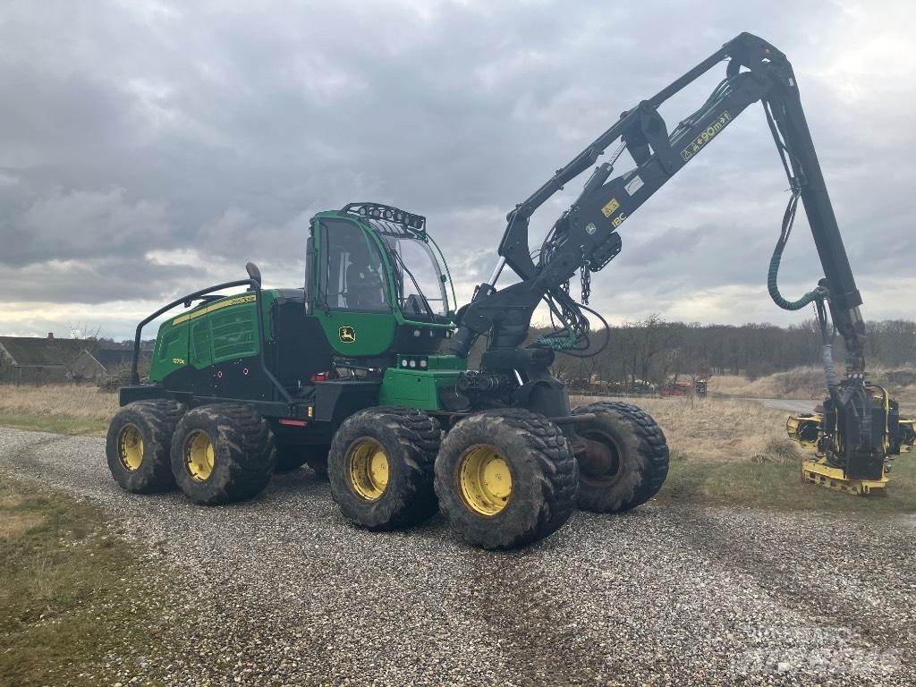 John Deere 1270G Harvesterji