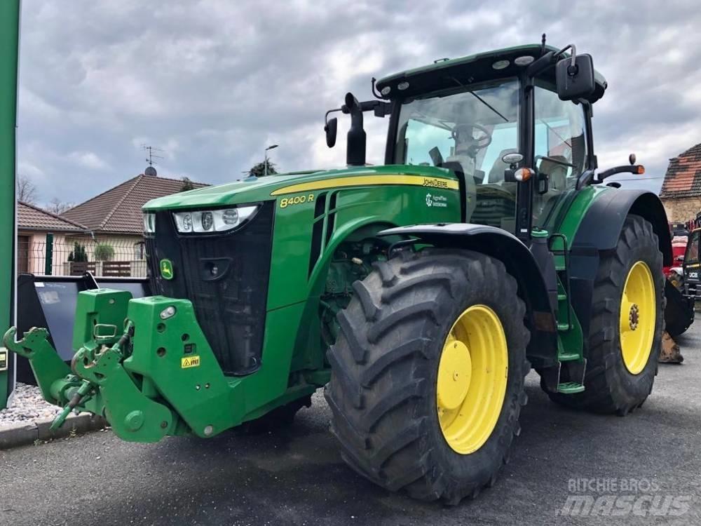 John Deere 8400 R Traktorji