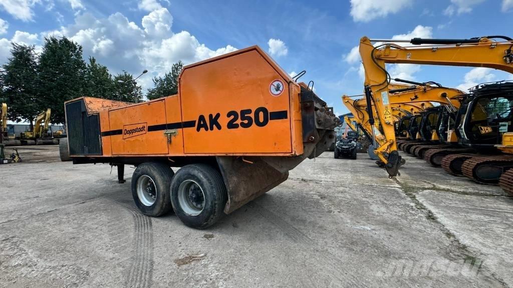 Doppstadt AK 250 Stroji za razrez odpada