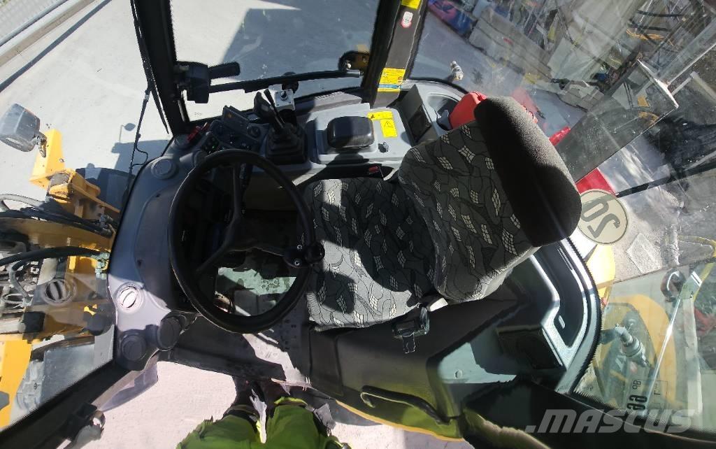 Volvo L25f Kolesni nakladalci