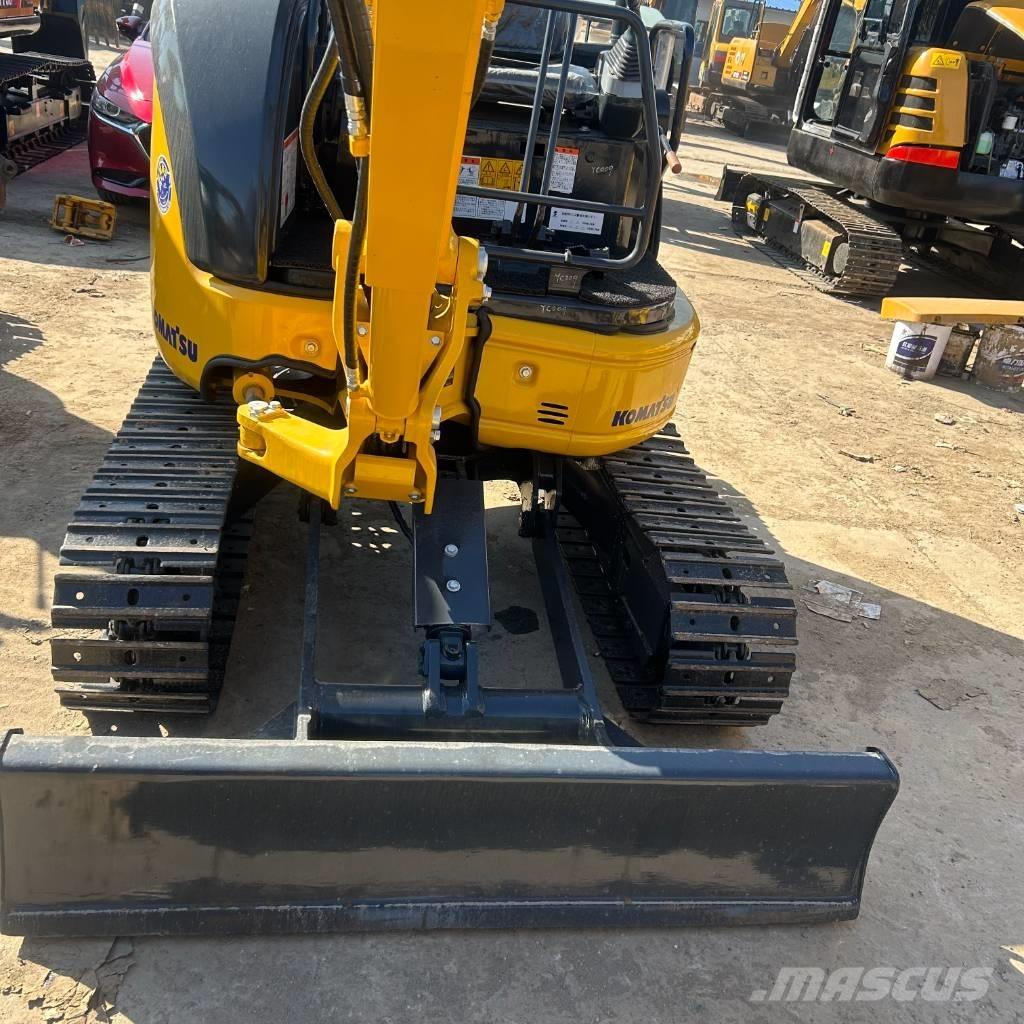 Komatsu PC 30 Mini bagri <7t