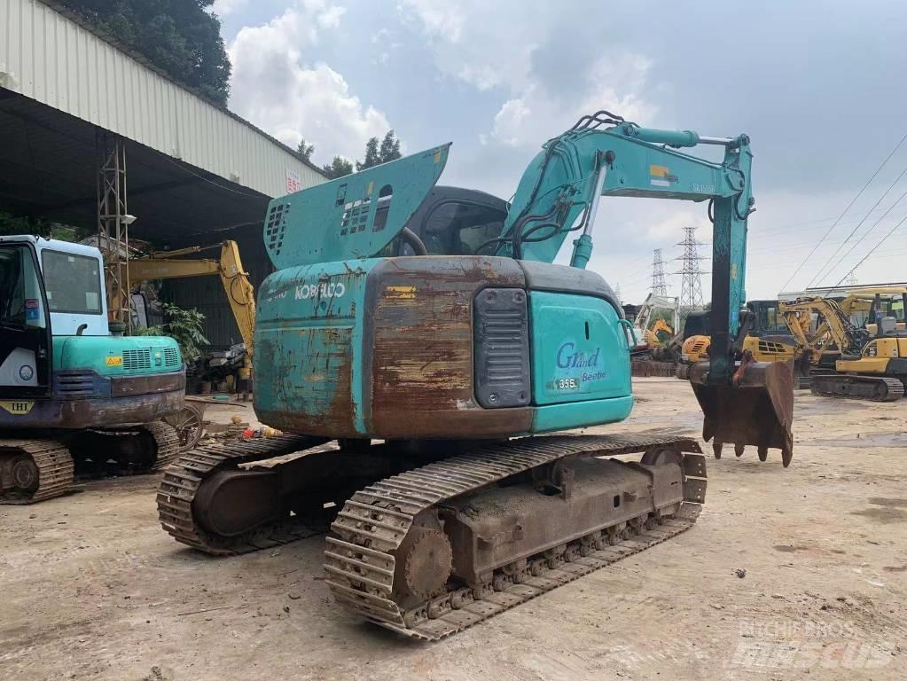 Kobelco SK 135 Bagri goseničarji
