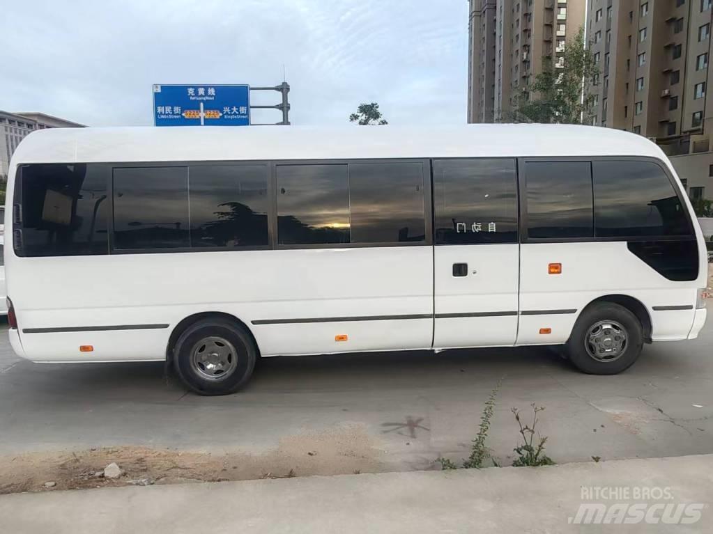Toyota Coaster Medkrajevni avtobusi
