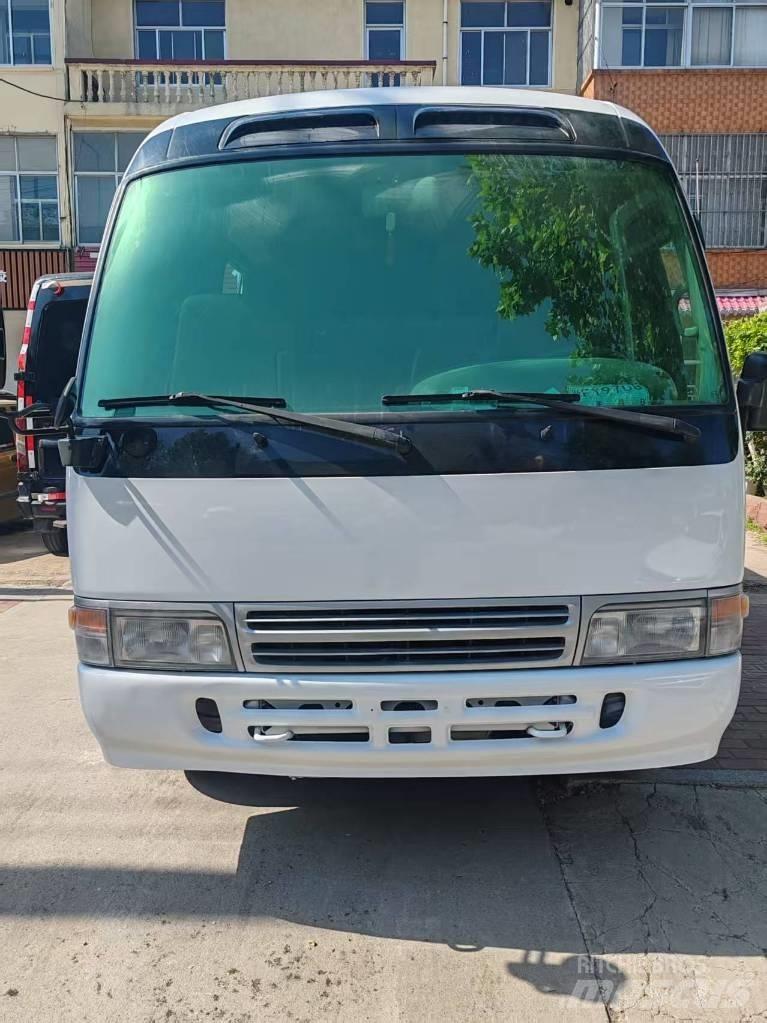 Toyota Coaster Medkrajevni avtobusi