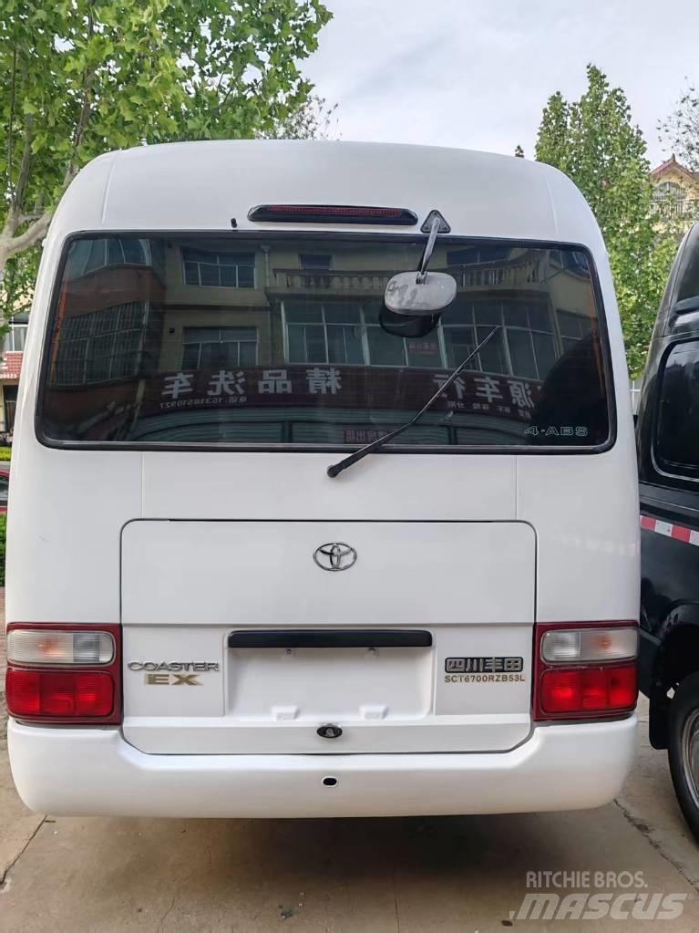 Toyota Coaster Medkrajevni avtobusi