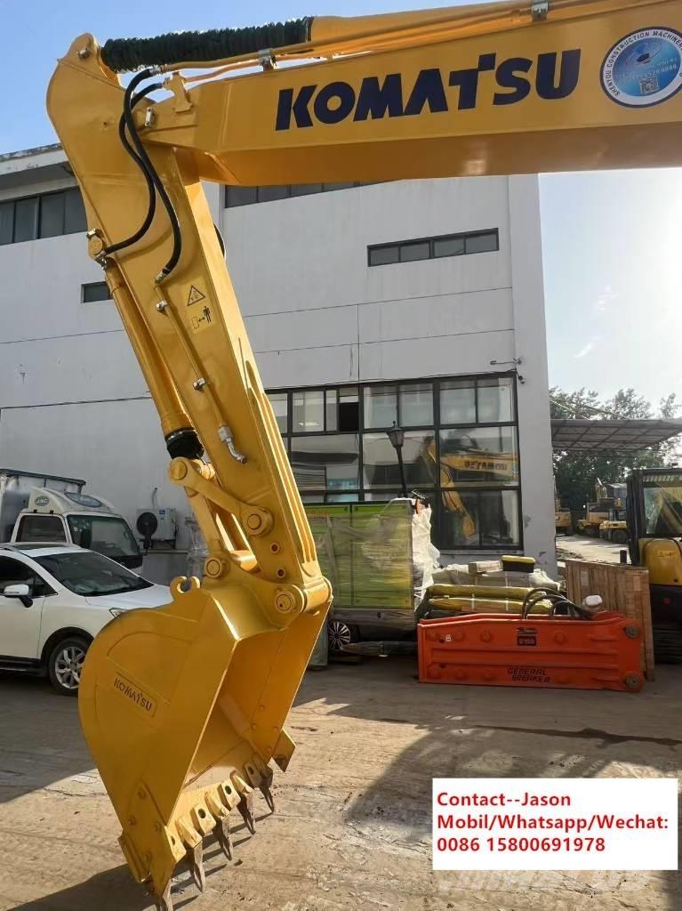 Komatsu PC 220-8 Bagri goseničarji