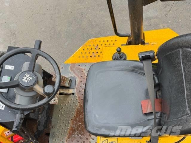 JCB 3 T Ne cestni demperji