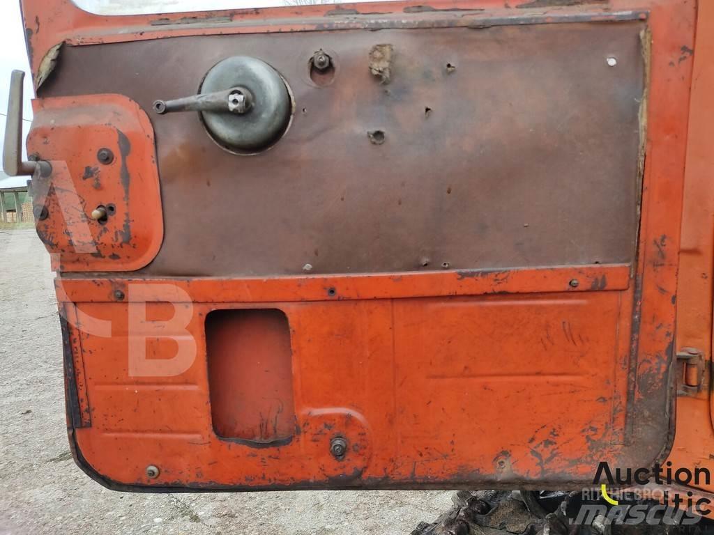  Onbekend DT-75 Buldožerji goseničarji