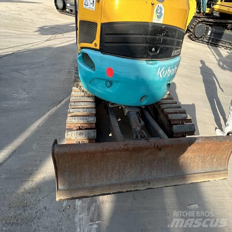Kubota 30 Bagri goseničarji